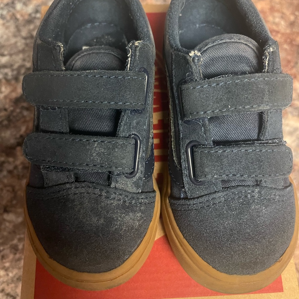 Kids Velcro Navy Blue Vans size 8.5 Toddler